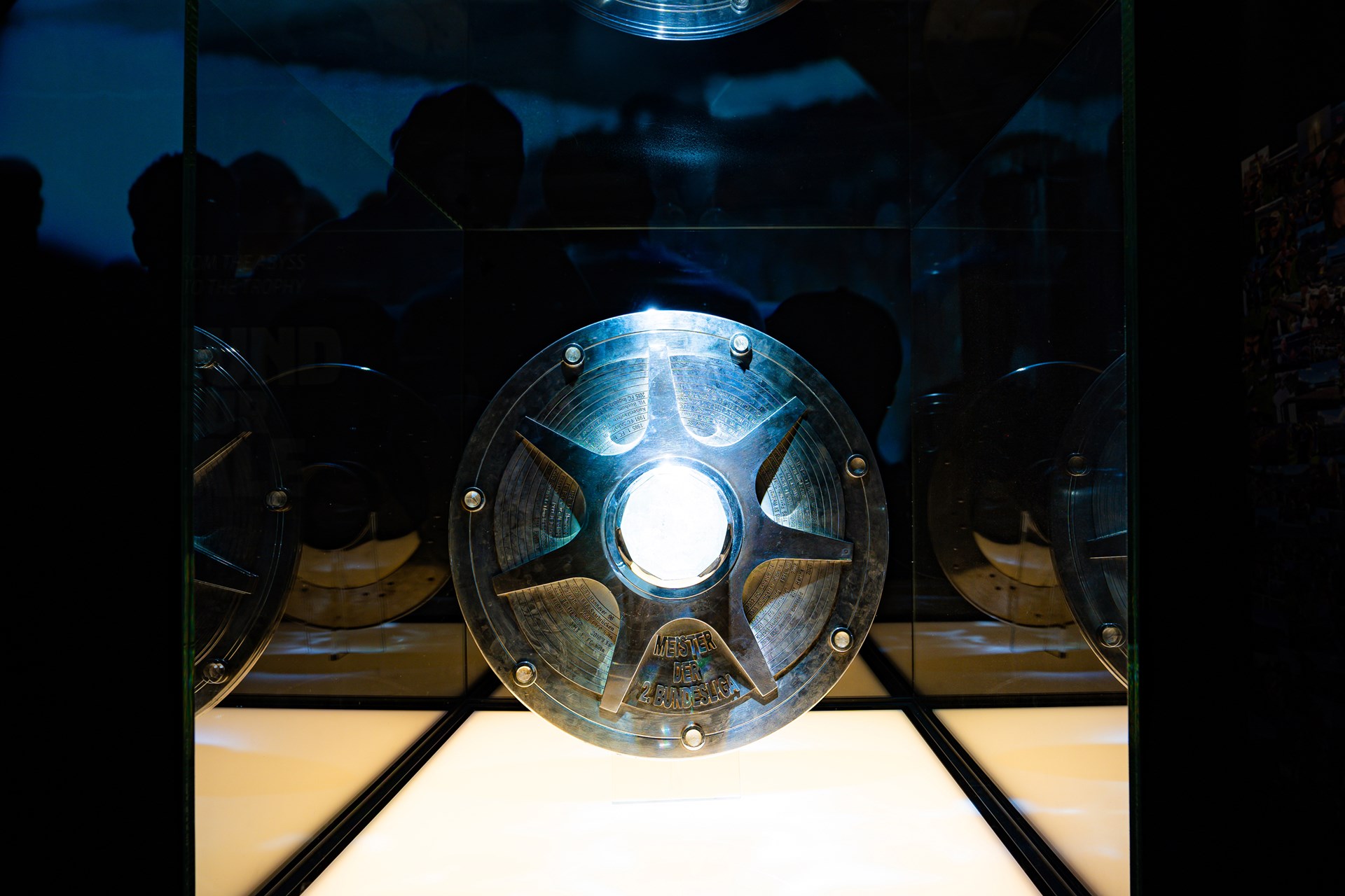 Vitrine für die Meisterschale